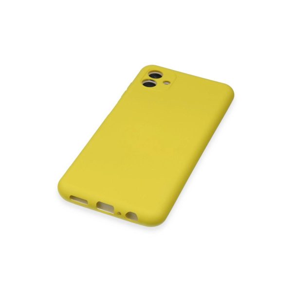 mdn-ark15109_samsung-galaxy-a04e-kilif-nano-ici-kadife-silikon-sari-5-47718899-sw1200sh1200-2p50fzd6.jpg Samsung Galaxy A04e Kılıf Nano İçi Kadife Silikon - Sarı
